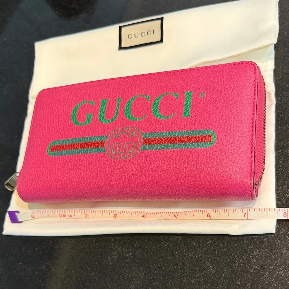 Gucci Hot Pink Leather Zip-Around Wallet with Green Logo Stripe 🩷💚❤️ - Picture 16 of 17